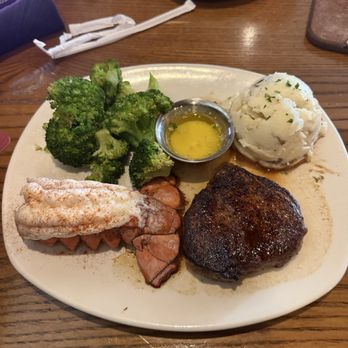Outback Steakhouse - 6oz Victoria's Filet Mignon* & Lobster - Steakhouses Near Me - Oviedo, Florida