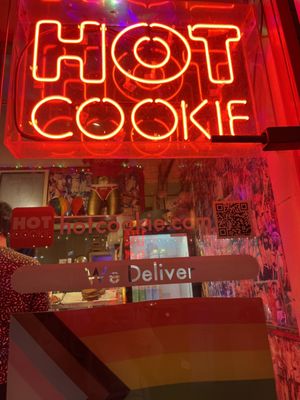 Hot Cookie by null