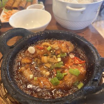 Clay Pot Kitchen - Com Nieu Houston - Vietnamese Near Me - Houston, Texas Clay Pot Kitchen - Com Nieu Houston - Vietnamese Near Me - Houston, Texas