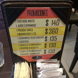 Café del Botánico - The savory sandwich promo menu