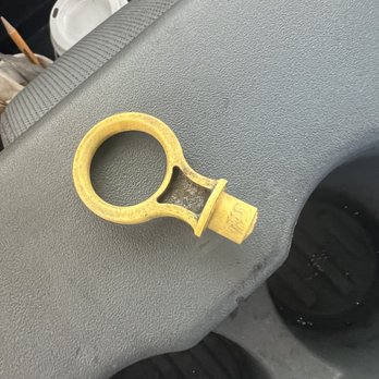 Valvoline Instant Oil Change - Dip stick handle. - Oil Change Stations Near Me - Humble, Texas Valvoline Instant Oil Change - Dip stick handle. - Oil Change Stations Near Me - Humble, Texas