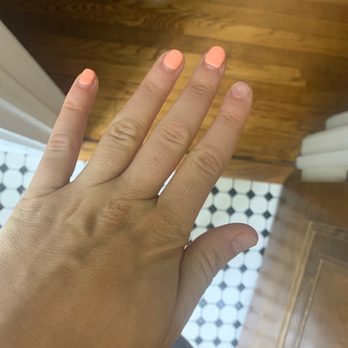 Nice Nails - Left hand - Nail Salons Near Me - Addison, Illinois