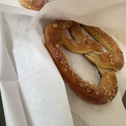 Totally Twisted - Almond pretzel