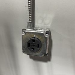 Ninety Electric - 30 AMP receptacle installed