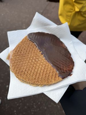 Photo of Rudi’s Original Stroopwafels - Amsterdam, NH, NL. stroopwaffle with chocolate