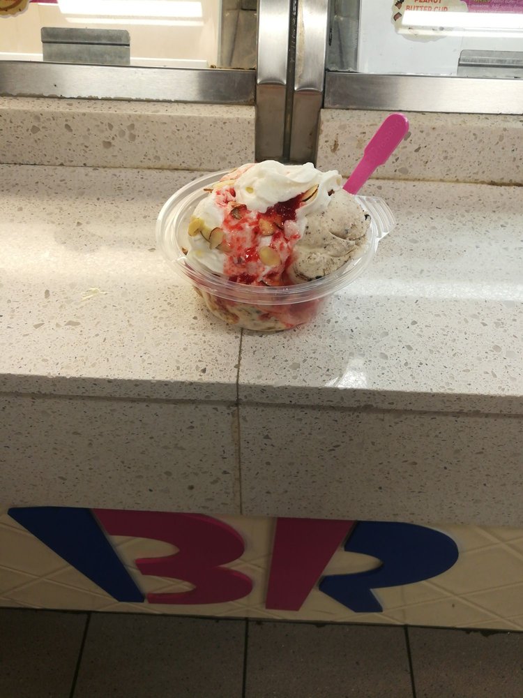 BASKINROBBINS ICE CREAM & YOGURT Updated May 2024 148 Quakerbridge