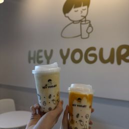 Passionfruit and mango/strawberry Passionfruit and mango/strawberry