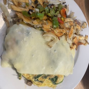 Jongewaard's Bake n Broil - Spinach & sausage omelette - American Near Me - Long Beach, California