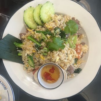 Bangkok Kaizen | Authentic Thai & Japanese Cuisine - Traditional Thai Fried Rice (w/Beef) - Japanese Near Me - Wauwatosa, Wisconsin Bangkok Kaizen | Authentic Thai & Japanese Cuisine - Traditional Thai Fried Rice (w/Beef) - Japanese Near Me - Wauwatosa, Wisconsin
