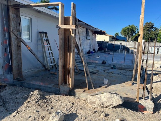 Slide of BAU Home Repair Service