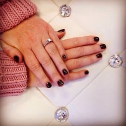 DeMara Bella Salon and Spa - Shellac manicure