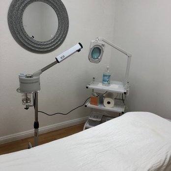 Threading Zone - Facial Room - Threading Services Near Me - Torrance, California Threading Zone - Facial Room - Threading Services Near Me - Torrance, California