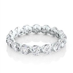 Greis Jewelers - Diamond eternity band