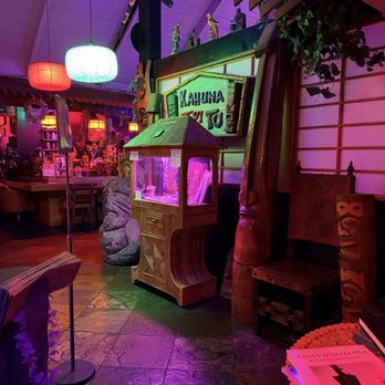 Kahuna Tiki Tu - Entrance - Sushi Bars Near Me - Valley Village, California Kahuna Tiki Tu - Entrance - Sushi Bars Near Me - Valley Village, California