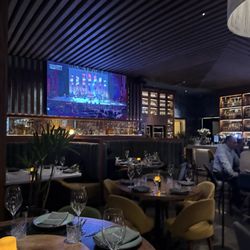 Porfirio's - Interior