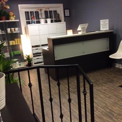 RSR Spa & Wellness Centre - Clean reception waiting for you.
