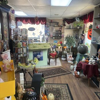 Artistic Flower Box - Florists Near Me - Rochelle Park, New Jersey