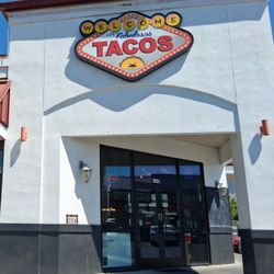 Los Fabulosos Tacos - Exterior
