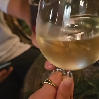 Casa De Vino 57 - Sauvignon Blanc - Wine Bars Near Me - St Augustine, Florida