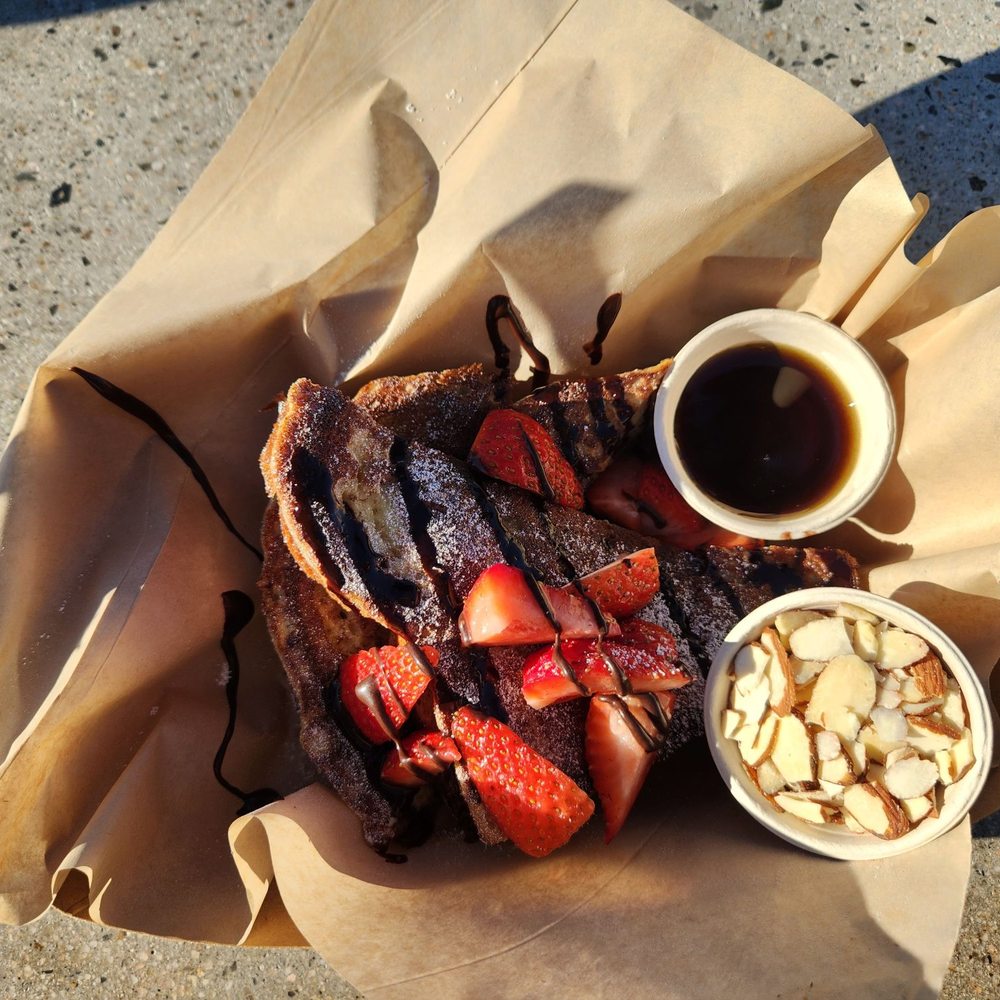 Young's Beach Shack - Strange French toast - Breakfast & Brunch Near Me - Dana Point, California Young's Beach Shack - Strange French toast - Breakfast & Brunch Near Me - Dana Point, California
