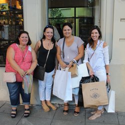 Shop Hop BA - Happy customers after a big day shopping