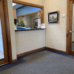 Lightway Family Dentistry - Waiting area at Lightway Denistry