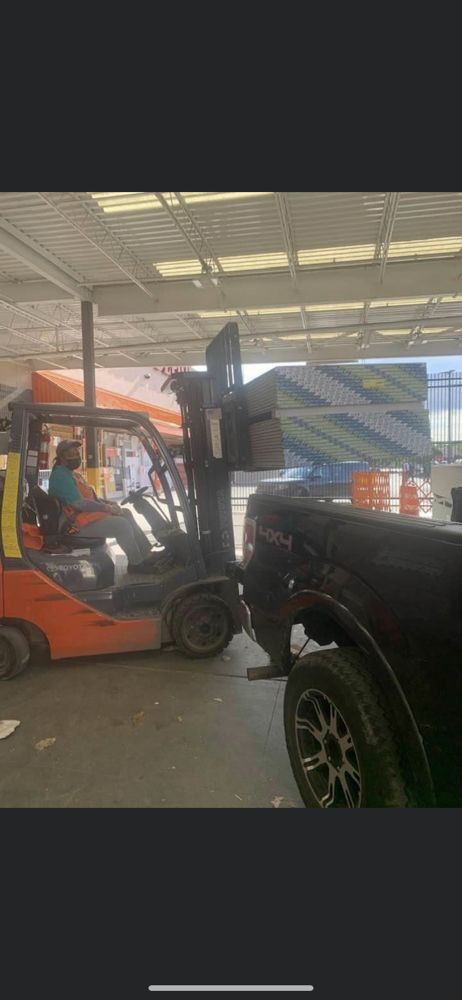 Slide of Wall To Wall Handyman Services