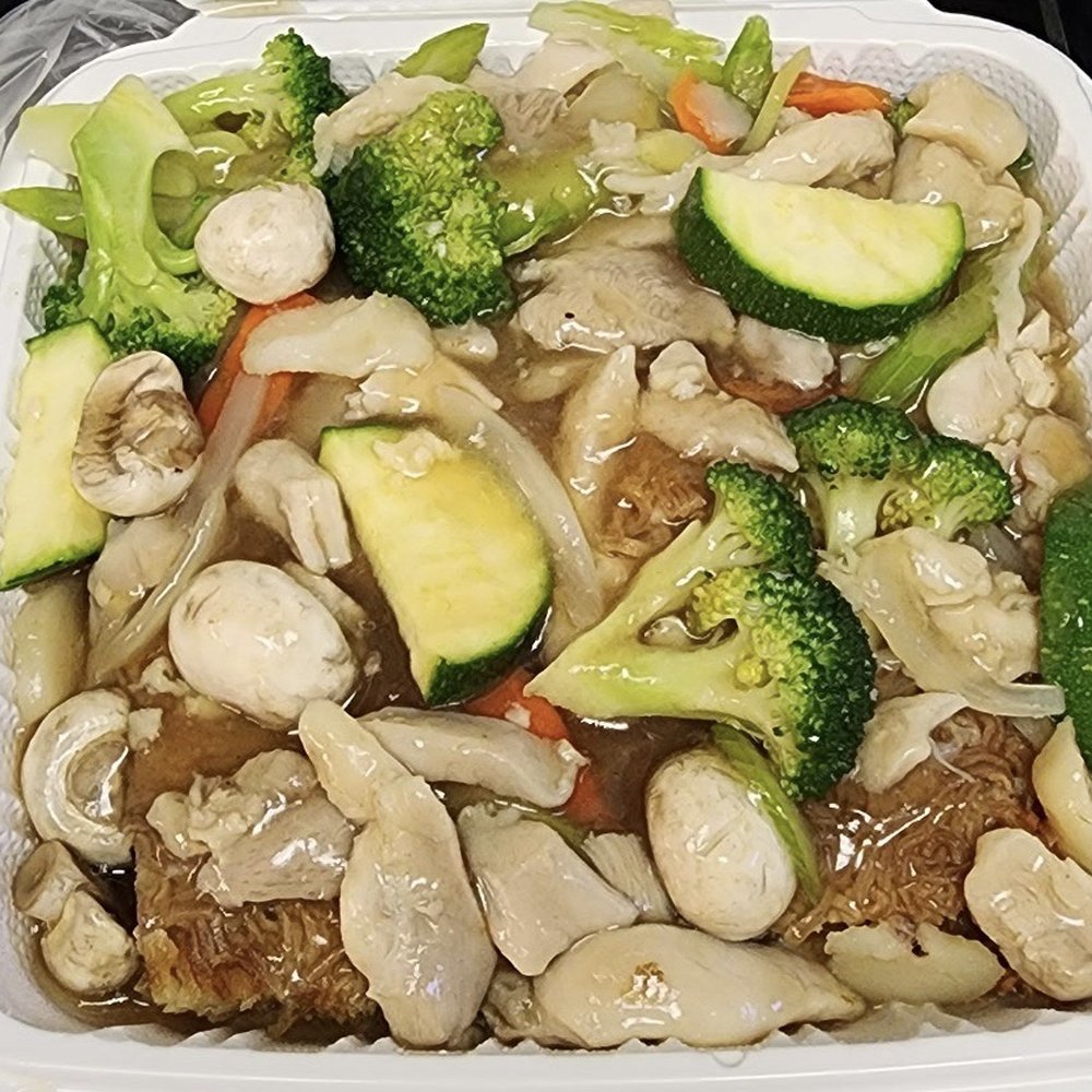 New Town Cafe - Chicken Cake Noodle ~ New Fav! - Cafes Near Me - Aiea, Hawaii New Town Cafe - Chicken Cake Noodle ~ New Fav! - Cafes Near Me - Aiea, Hawaii