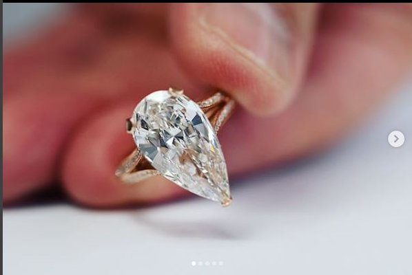 Icerock Diamonds - Icerock Diamonds takes the mystery, confusion and exorbitant retail pricing out of the jewelry buying experience. A purveyor of diamonds and fine luxury jewelry, we at Icerock believe that one doesn't have to compromise on quality or craftsmanship to get an incredible stone or beautifully crafted piece. Our goal is to provide a personal, luxury buying experience without the luxury price tag Icerock Diamonds - Icerock Diamonds takes the mystery, confusion and exorbitant retail pricing out of the jewelry buying experience. A purveyor of diamonds and fine luxury jewelry, we at Icerock believe that one doesn't have to compromise on quality or craftsmanship to get an incredible stone or beautifully crafted piece. Our goal is to provide a personal, luxury buying experience without the luxury price tag