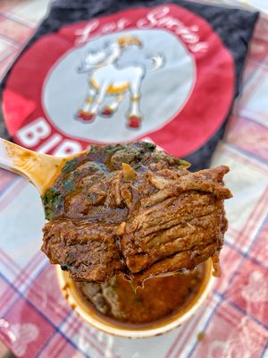 BIRRIA LOS SOCIOS by null
