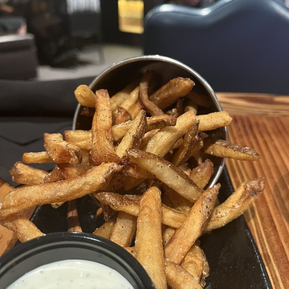 Whiskey Licker Up Saloon - Basket of Hand-Cut Fries - Bars Near Me - Las Vegas, Nevada