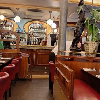 Le Petit Sommelier - Bar - Brasseries Near Me - Paris, 75