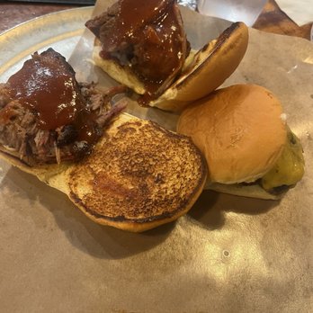 Dinosaur Bar-B-Que - Sliders - Barbeque Near Me - New York, New York Dinosaur Bar-B-Que - Sliders - Barbeque Near Me - New York, New York
