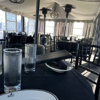 A Restaurant - Patio - New American Near Me - Newport Beach, California