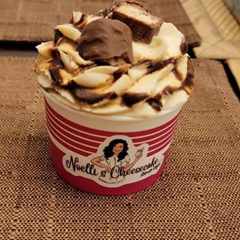 Noelli's Cheesecake - Twix - Desserts Near Me - Aurora, Illinois