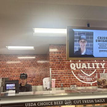 Fareway Meat Market - Friendly & Helpful Meat Section - Grocery Near Me - Des Moines, Iowa Fareway Meat Market - Friendly & Helpful Meat Section - Grocery Near Me - Des Moines, Iowa