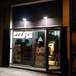 Setze - Entrada al local