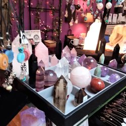 Mystic Rose Magick - Crystals!