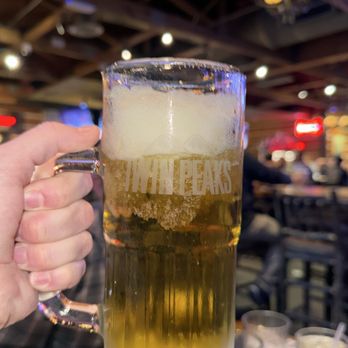 Twin Peaks - 29 (or less) degrees - Sports Bars Near Me - Austin, Texas Twin Peaks - 29 (or less) degrees - Sports Bars Near Me - Austin, Texas