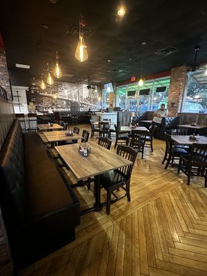 Roma Italian Bistro by null