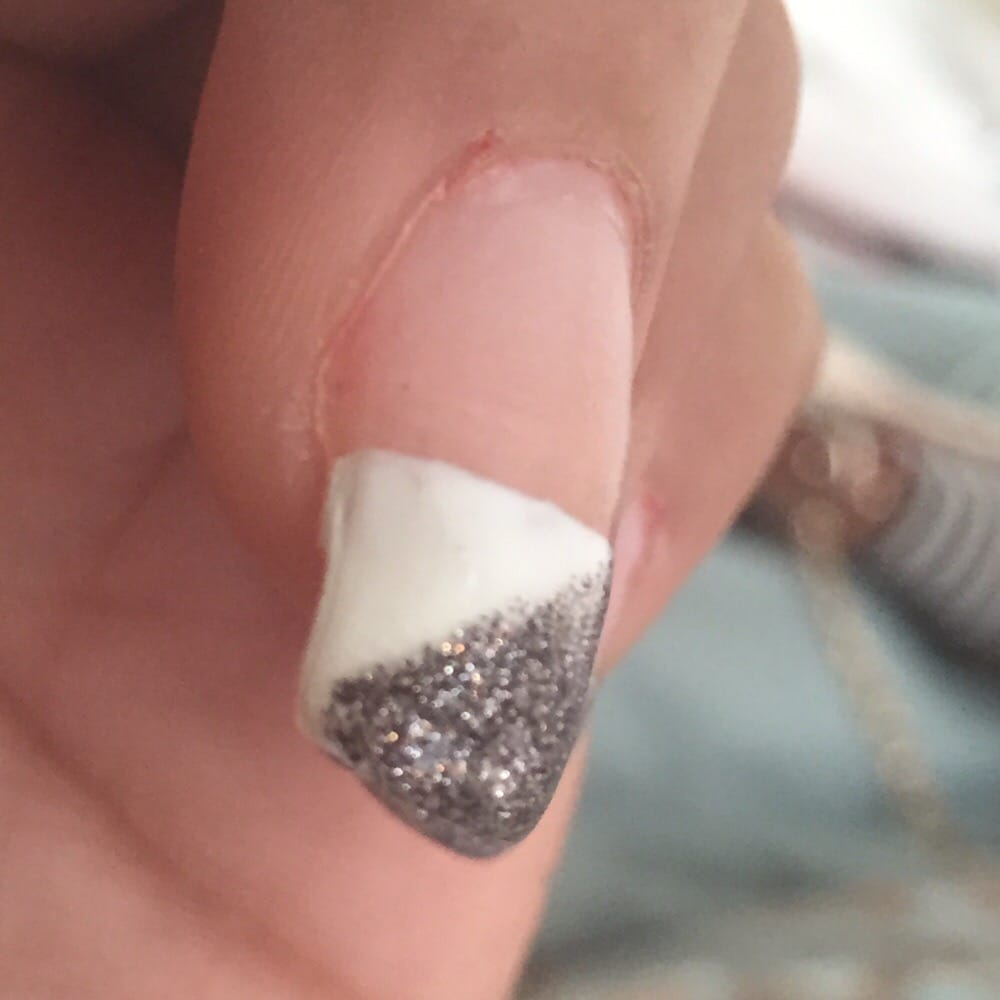 SON LE NAILS Updated June 2024 1596 Elmwood Ave, Buffalo, New York