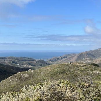 Slackers Hill - Top views - Hiking Near Me - Sausalito, California