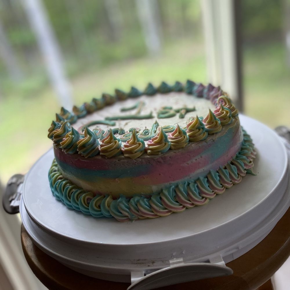 Share more than 73 custom cakes portland maine awesomeenglish.edu.vn