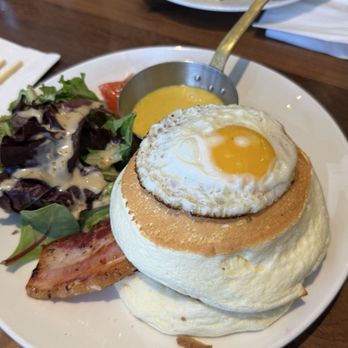 Takagi Coffee - Savory pancake - bacon and egg - Japanese Near Me - Los Angeles, California