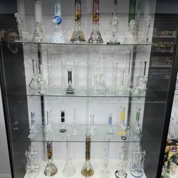 Loud Smoke Shop - Hand Selected High Quality Water Pipes