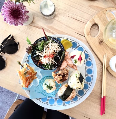 KUU Café + Japanese kitchen. by null