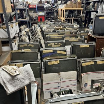 Vintage Arcade Superstore - CRTs to the horizon. - Arcades Near Me - Glendale, California