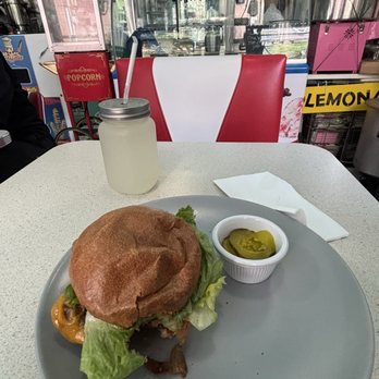 Cake Burgers - Bakeries Near Me - New York, New York