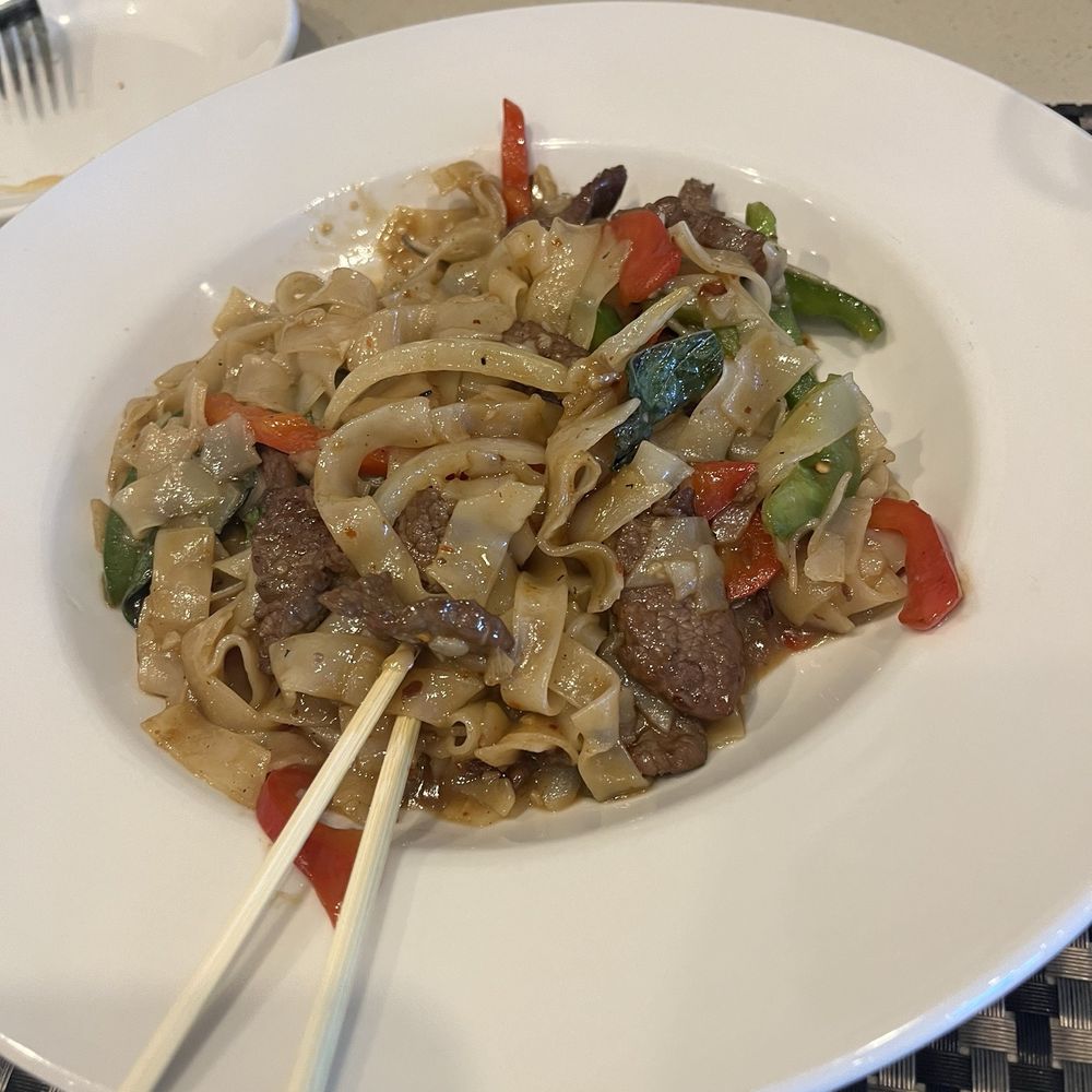 Angry Thai - Drunken noodles - Thai Near Me - North Charleston, South Carolina Angry Thai - Drunken noodles - Thai Near Me - North Charleston, South Carolina