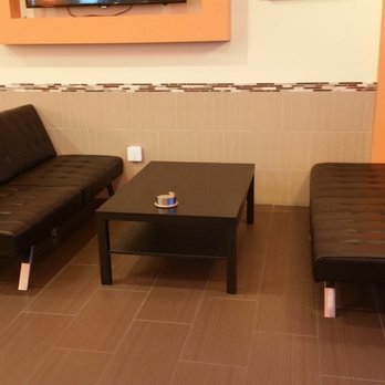 BAMBU - Plenty of seats and outlets - Bubble Tea Near Me - Houston, Texas